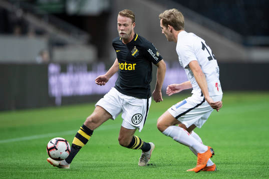 s Daniel Sundgren och Jönköpings Jesper Svensson