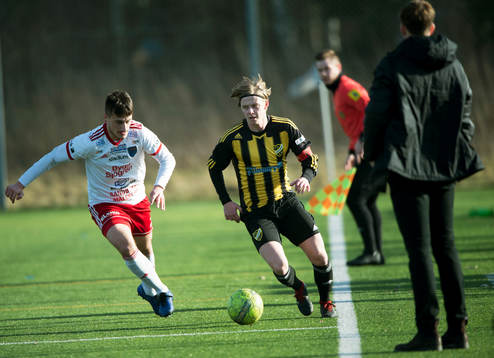 IFK Hässleholms Philip Bengtsson i träningsmatchen mellan