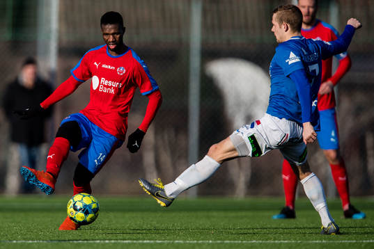 Helsingborgs Mohammed Abubakari och Trelleborgs Erik
