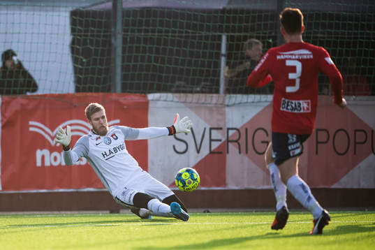 Örgrytes målvakt Fredrik Andersson