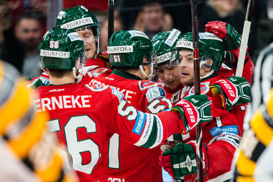 Frölundas spelar jublar