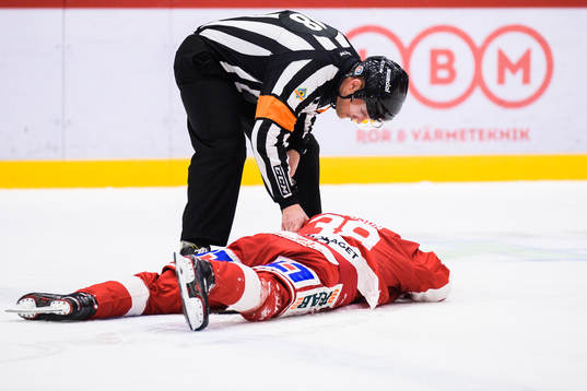 Timrås Jacob Olofsson har ont