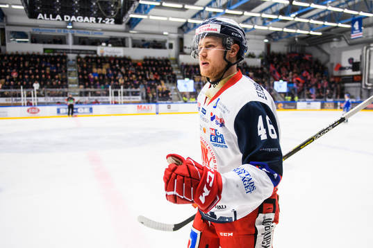 Västerviks Philip Rondahl jublar