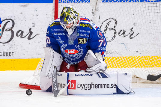 Oskarshamns målvakt Adam Åhman