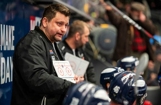 Västerviks tränare Mattias Karlin