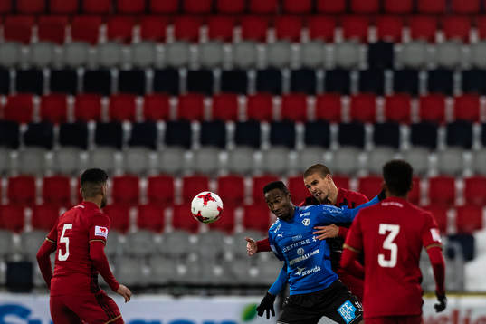 Halmstads Sadat Karim Östersunds Douglas Bergqvist