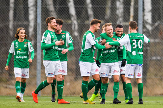 Hässleholms spelare jublar