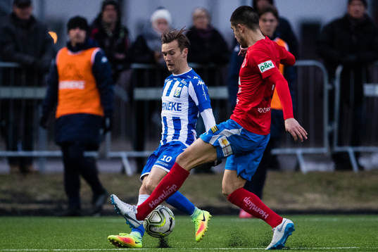 IFK Göteborgs Patrik Karlsson Lagemyr och Nyköpings Jakob