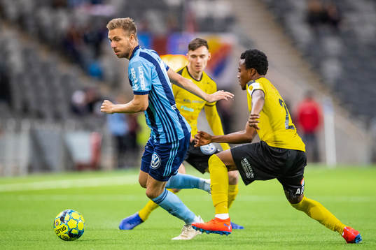 Djurgårdens Jonathan Ring och Frejs Abdul Halik Hudu