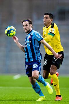 Djurgårdens Kevin Walker och Frejs Pedro Ribeiro