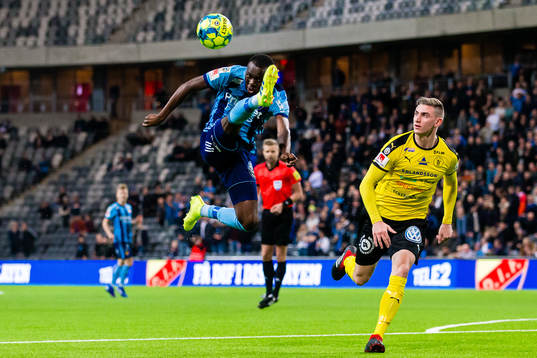 Djurgårdens Edward Chilufya och Frejs Albin Hultin
