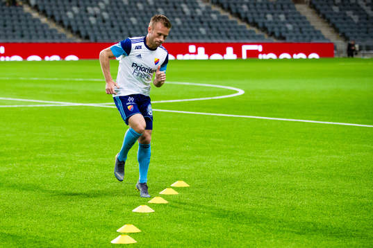 Djurgårdens Nicklas Bärkroth