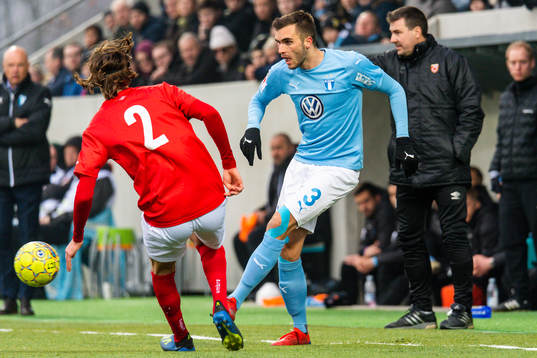 Malmö FFs Egzon Binaku och Degerfors Gustav Granath