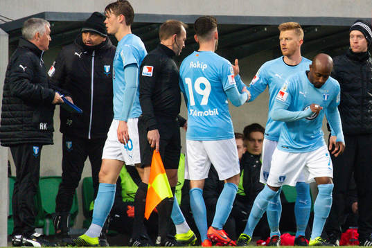 Malmö FF byter in Anders Christiansen och Fouad Bachirou