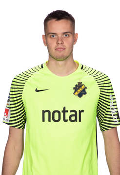 s målvakt Oscar Linnér