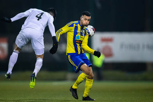 Eskilsminnes Samuel Aziz