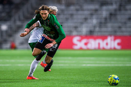 Hammarbys Sander Svendsen och Varbergs Joakim Lindner