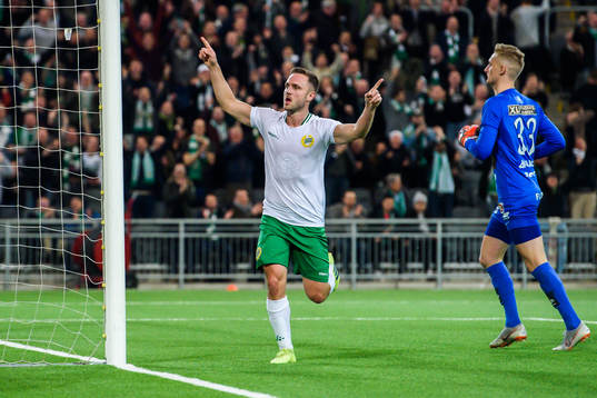 Hammarbys Mats Solheim jublar