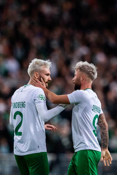 Hammarbys Simon Sandberg och Sander Svendsen jublar