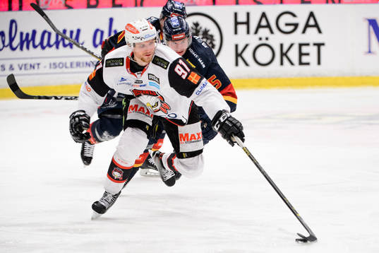 Malmö Redhawks Max Görtz och Djurgårdens Jakob Lilja