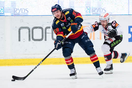 Djurgårdens Linus Hultström och Malmö Redhawks