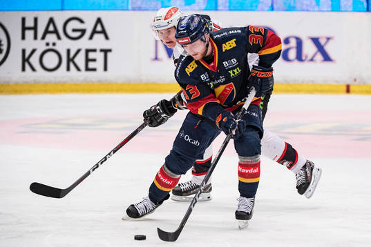 Malmö Redhawks Fredrik Händemark och Djurgårdens Linus