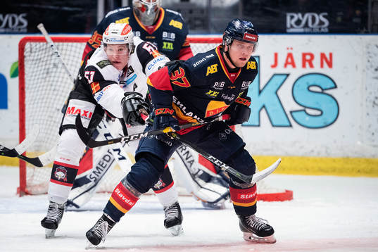Malmö Redhawks Emil Sylvegård och Djurgårdens Jesper