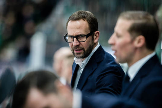 Rögles assisterande tränare Roger Hansson