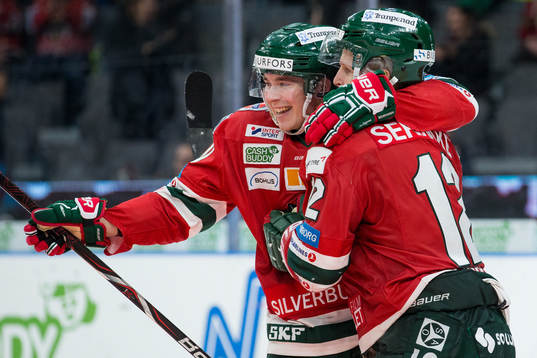 Frölundas Joel Mustonen jublar med 4-1 målskytten Max