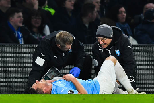 Markus Rosenberg of Malmö FF is in pain
