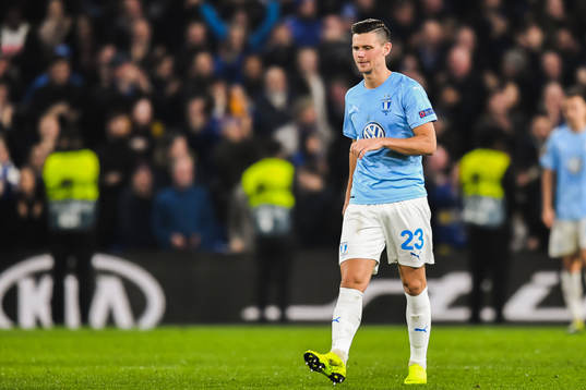 Marcus Antonsson of Malmö FF looks dejected