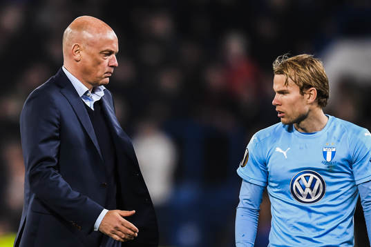 Uwe Rösler, head coach and Oscar Lewicki of Malmö FF