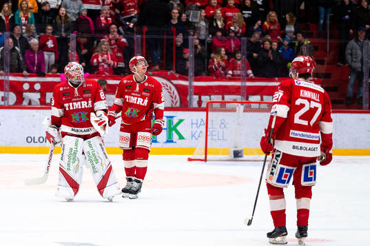 Timrås målvakt Niklas Svedberg byts ut