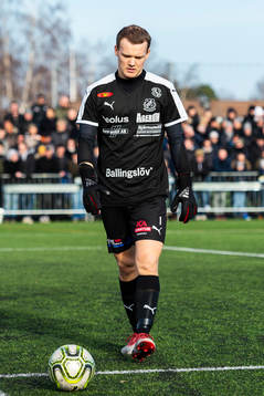 Hässleholms målvakt Adam Larsson