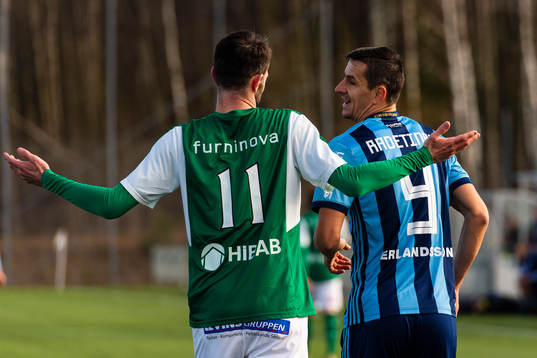 Hässleholms Liridon Ahmeti i samtal med Djurgårdens Haris