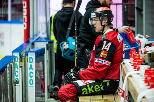 Malmö Redhawks Carl-Johan Lerby deppar