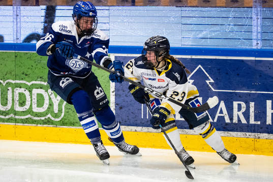 s Sanni Hakala