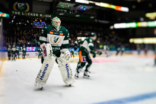 Färjestads målvakt Adam Werner. En bild med ett Tilt &