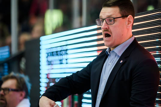 Timrås assisterande tränare Johan Thelin