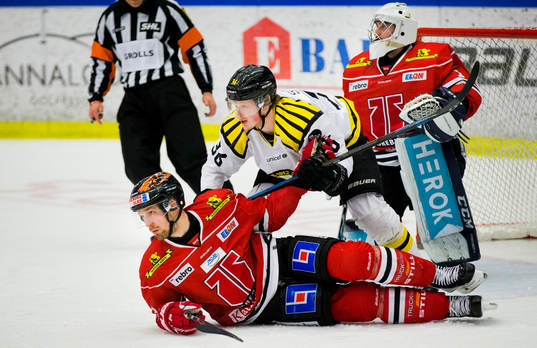 Brynäs Samuel Solem och Örebros Rasmus Rissanen