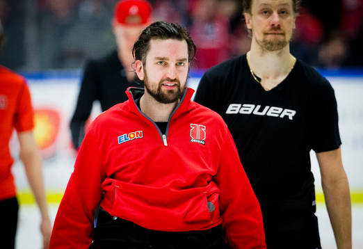 Örebrofansen ropade ut Örebrospelarna på isen