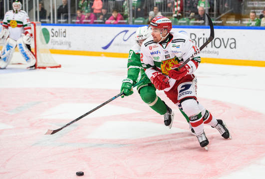 Moras Kevin Gagné och Rögles Jesper Williamsson