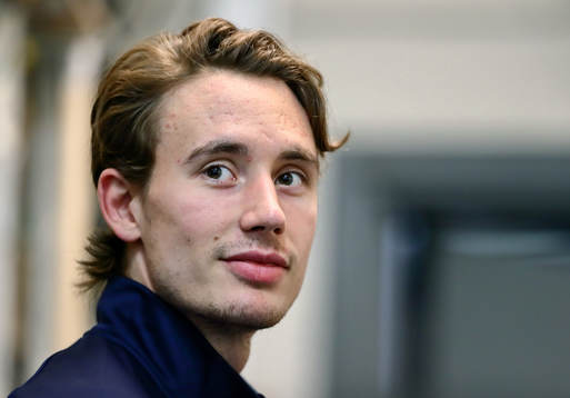 Linköpings målvakt Jacob Johansson före ishockeymatchen