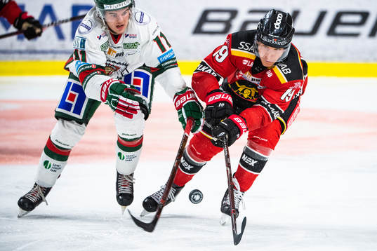 Frölundas Samuel Fagemo och Luleås Joonas Jalvanti