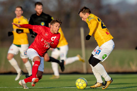 Degerfors Nikola Ladan mot Falkenbergs Anton Wede