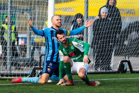 Djurgårdens Marcus Danielson reagerar