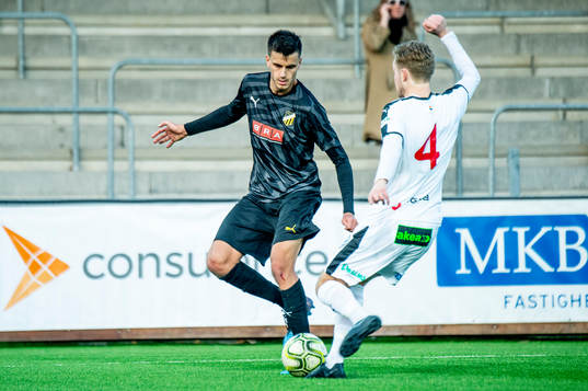 Häckens Alexander Jeremejeff mot Rosengårds Linus Fridolf