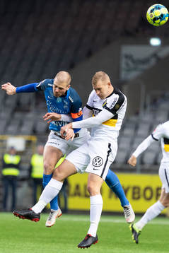 Norrbys Nicklas Savolainen och AIKs Robin Jansson