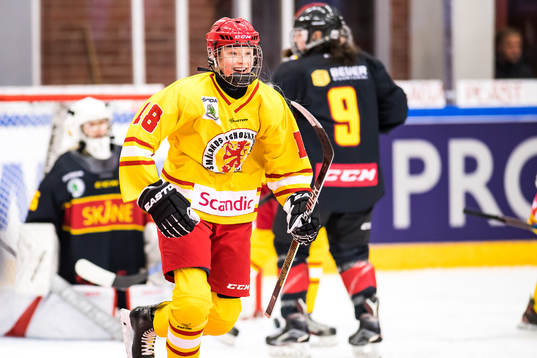 Smålands Mira Markström jublar