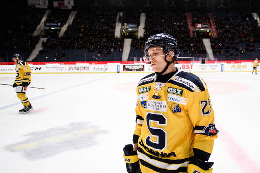 Södertäljes Emil Bejmo deppar